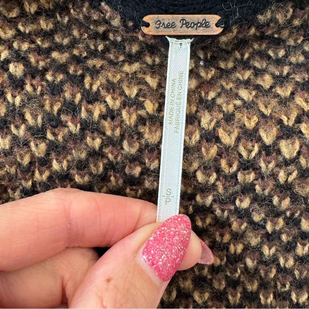 Free People Out Of Africa Wild Cat Wool Cardigan Sweater Oversized S $128 - Picture 8 of 13